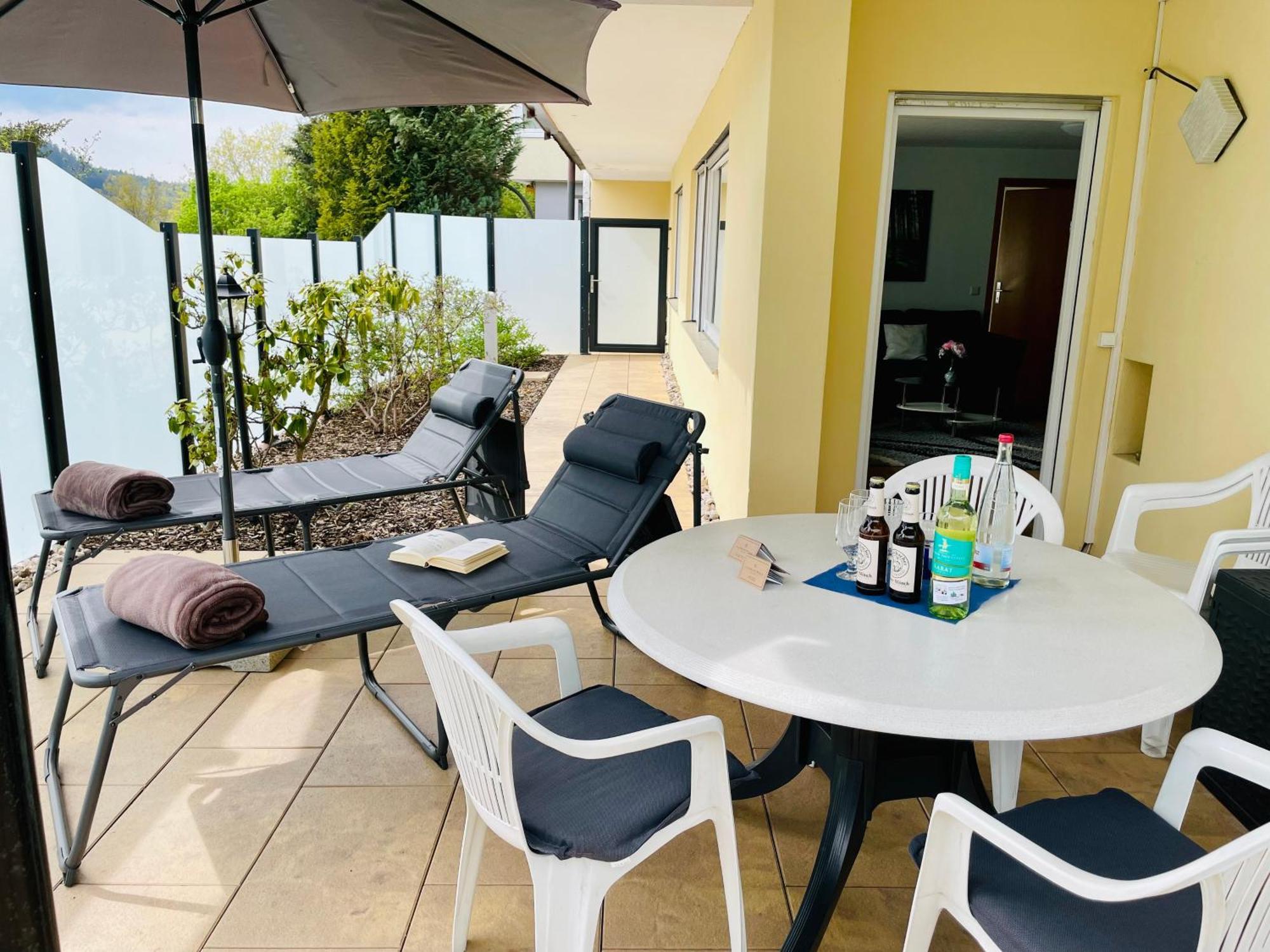 Haus Jenni Im Schwarzwald, 3,5-Zimmer, Grosse Terrasse Freudenstadt Eksteriør billede